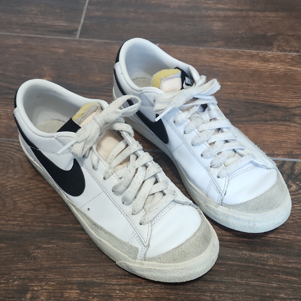 Classic White and Black Women's Sneakers